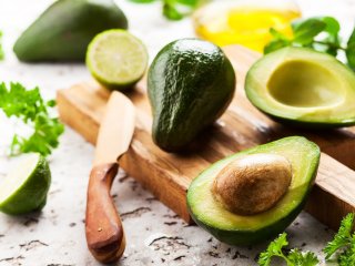Користь не для всіх: кому варто відмовитись від авокадо