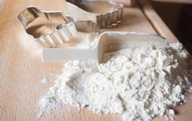 Медики назвали опасные последствия для здоровья от употребления муки