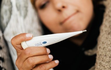 Певна категорія людей схильна важко переносити Омікрон-штам