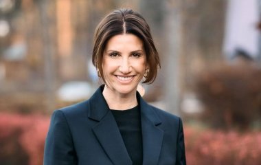 42-річна Аніта Луценко розсекретила свого нового коханого з Іспанії й прогулялася з ним у Києві
