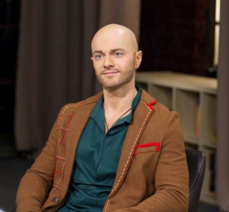 Влад Яма благодарит жену за влюбленные глаза