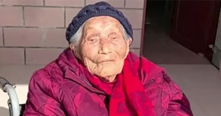 111-річна бабуся розкрила секрет довголіття: які звички допомагають їй жити активно