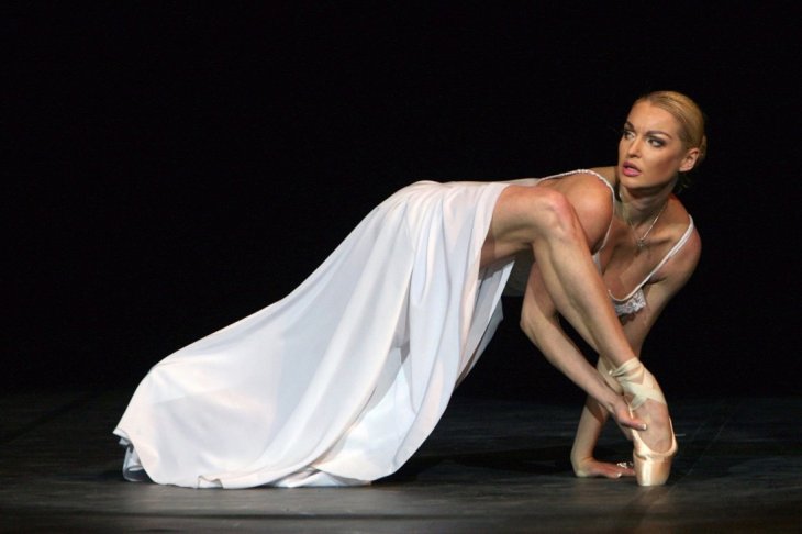 Анастасия Волочкова: «Любимый подарил мне кольцо»