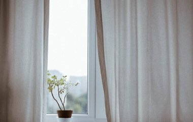 Як відбілити тюль в домашніх умовах: готуємося до Великодня