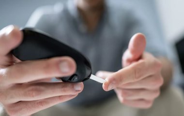 Лікар розповів, як визначити розвиток діабету по шкірі на руці