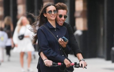 Нина Добрев впервые за долгое время появилась с возлюбленным