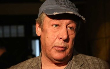 Инспектор подтвердил, что в момент аварии Михаил Ефремов находился за рулем
