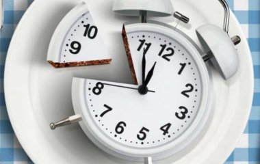 Медики рассказали, чем опасно интервальное голодание для здоровья
