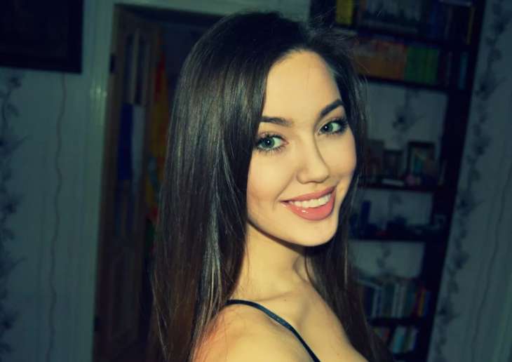 Анастасия Костенко была замечена в платье эконом-класса