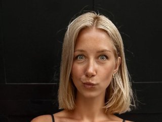 Відома українська ведуча на фото до і після показала, як кардинально змінилась після схуднення на 15 кг