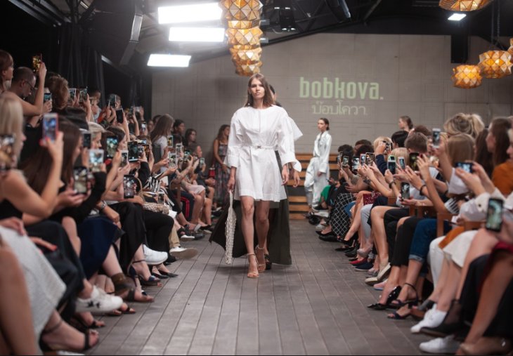 Модные короткие платья в коллекциях весна-лето 2019, фото