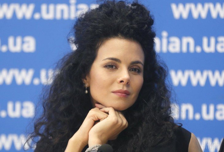 Настя Каменских поделилась романтическим настроением