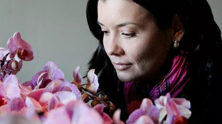 Це все квіточки: як подарунок до 8 Березня впливає на психологічний стан