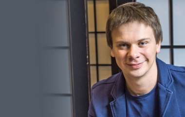 Дмитрий Комаров отправился в тур городами Украины и установил рекорд