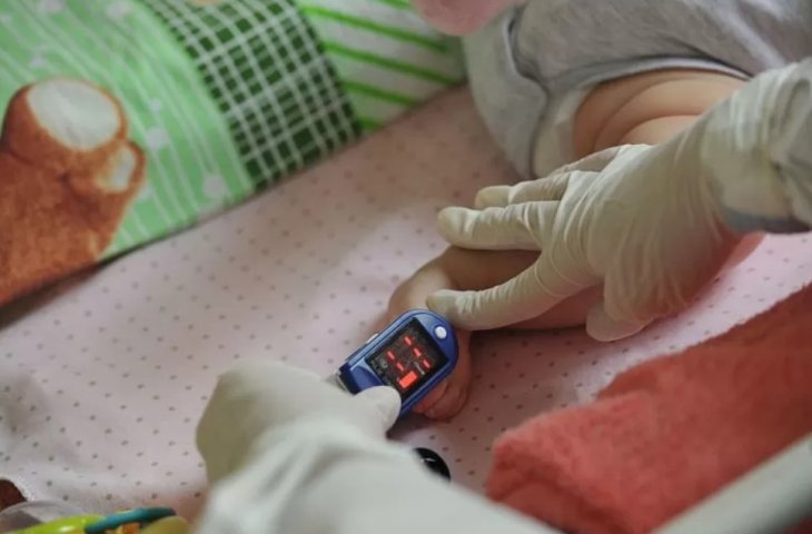 Діти заражаються «омікроном» у 2,5 рази частіше, ніж іншими штамами