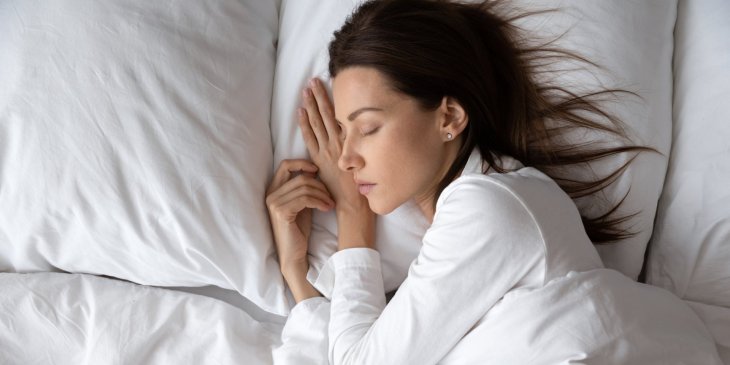 Топ-7 вредных продуктов, которые ухудшают качество сна