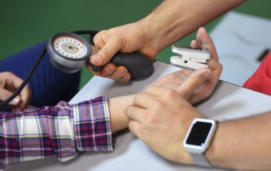 Топ-5 продуктів для зниження тиску, які рекомендують вчені