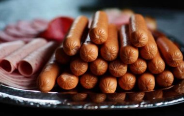 Медики назвали продукты, ускоряющие процесс старения