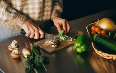 Дієтолог розповіла, як їй вдалося схуднути на 40 кг без спорту та відмови від їжі