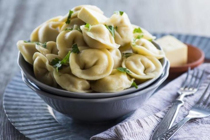 Как правильно варить пельмени