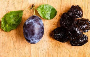 Медики назвали лучший фрукт для защиты костей от старения