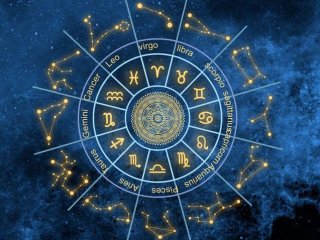 Астрологи назвали самые влюбленные и эгоистические знаки зодиака