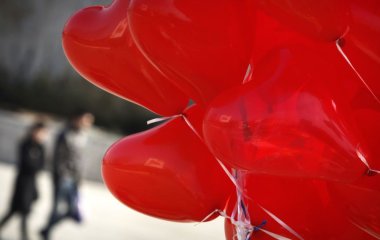 Чи гріх святкувати День Валентина: священник відповів
