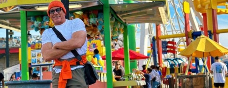 62-летний Жан-Клод ван Дамм в одних шортах показал внушительную мускулатуру (фото)