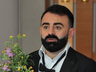 Популярний український актор переніс операцію та у лікарняній палаті розповів про свій стан