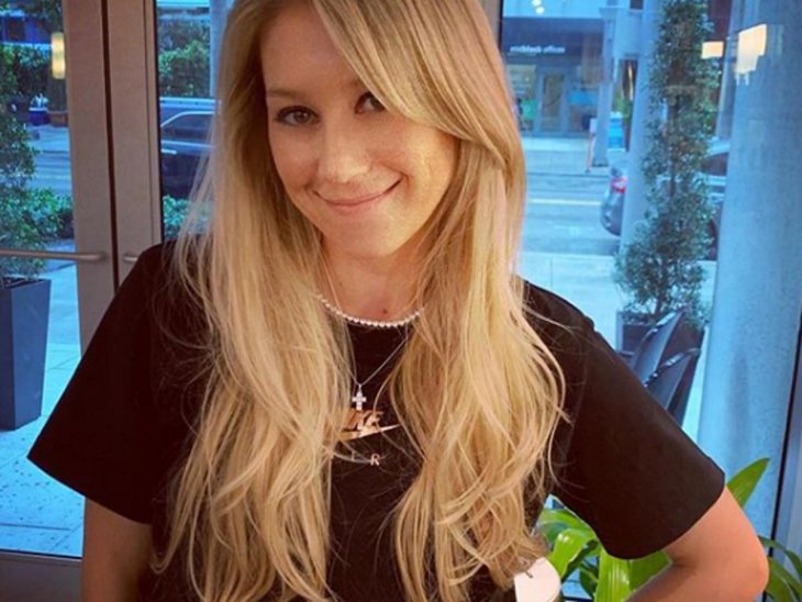 В сети появилось фото беременной Анны Курниковой