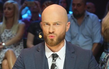 Влад Яма трогательно поздравил маму с днем рождения