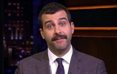 Российского ведущего Ивана Урганта, публично выступившего против войны с Украиной, сняли с эфира