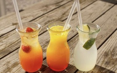 Рецепт идеального лимонада, который охладит в жару