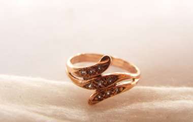 Золотые кольца: незаменимые ювелирные украшения