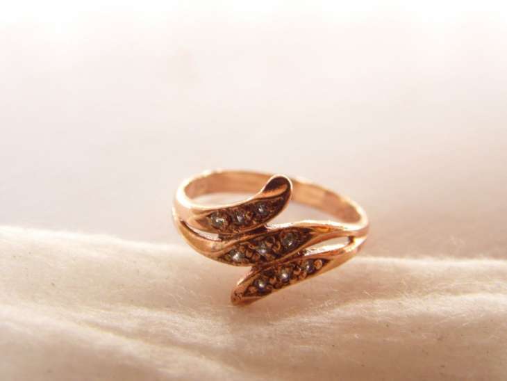 Золотые кольца: незаменимые ювелирные украшения