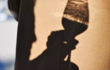 Геріатр назвала три причини, чому алкоголь особливо небезпечний для людей похилого віку