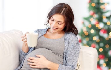 Употребление популярного напитка во время беременности может стать причиной низкого роста ребенка