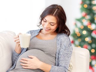 Вживання популярного напою під час вагітності може стати причиною поганого зростання дитини