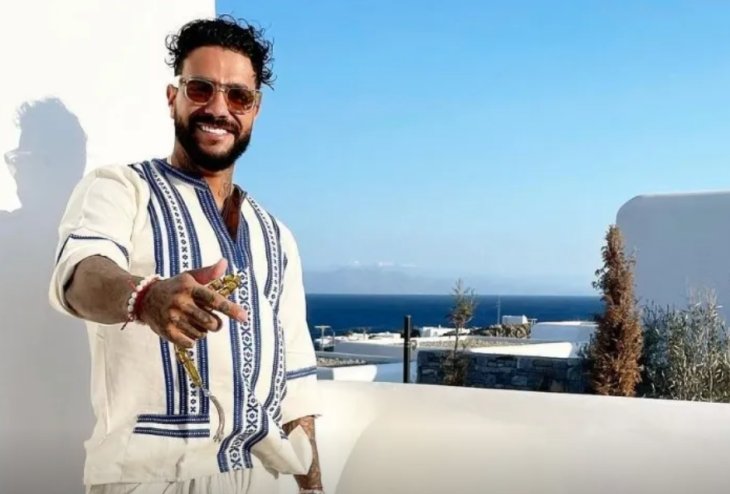 Новая девушка Тимати встала в шпагат и быстро прославилась 