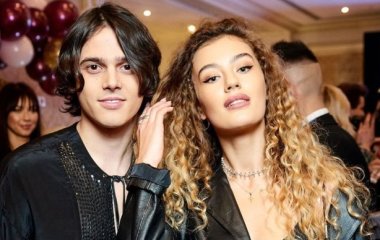 ALEKSEEV показался с возлюбленной-россиянкой под свой украинский хит, который перевел с русского