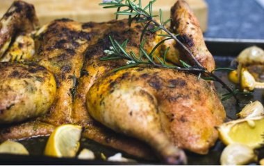 Утиная грудка с карамелизированным виноградом