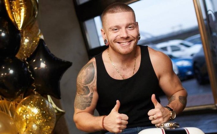 Три развода и выезд за границу: что известно об отношениях Александра Кривошапко и где он сейчас