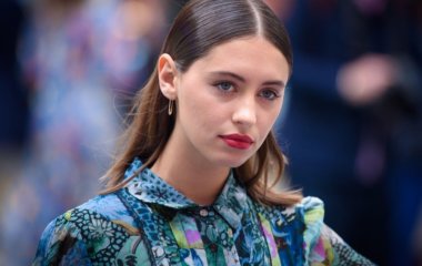 20-летняя дочь Джуда Лоу побрила голову для кинодебюта