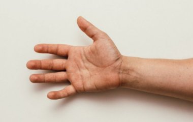 Рання ознака на кінчиках нігтів вказує на рак, що швидко поширюється.