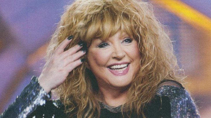 Алла Пугачева нарисовала портрет своей младшей дочери