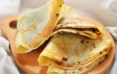 Очень тонкие блинчики на кипятке за 30 минут: пошаговый рецепт