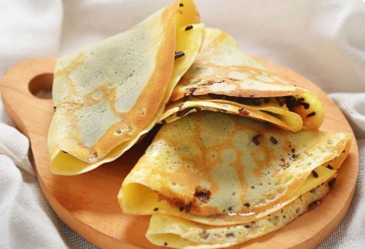 Очень тонкие блинчики на кипятке за 30 минут: пошаговый рецепт