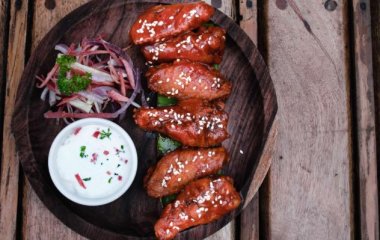 Простой рецепт сочных куриных крылышек, от которых невозможно оторваться