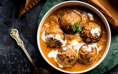 Пряный индийский вкус: готовим фрикадельки с карри