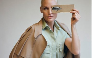 Госпожа Никто: эти 5 признаков выдают окружающим вашу низкую самооценку